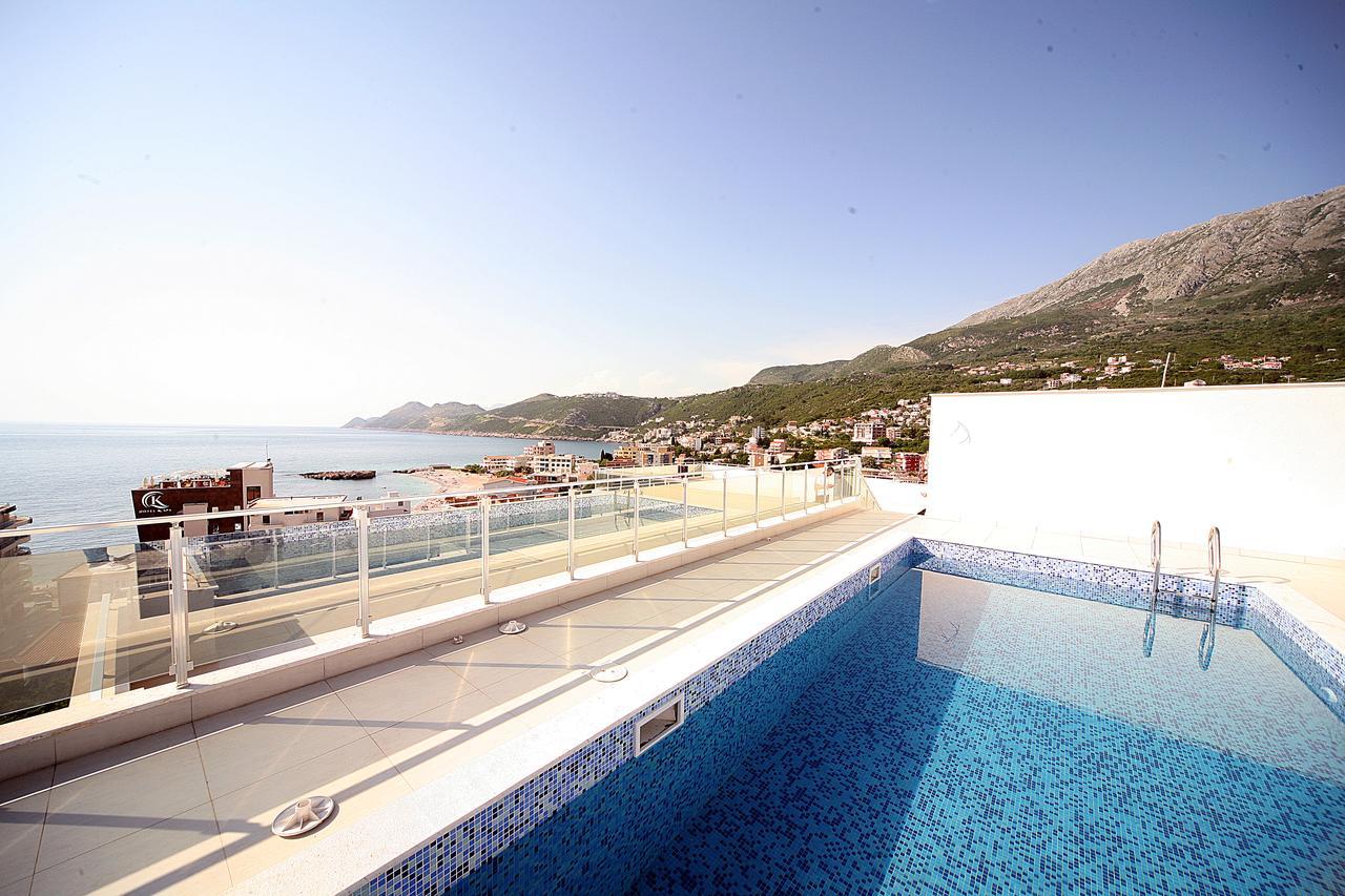Sea Star Apartment Dobra Voda Eksteriør billede