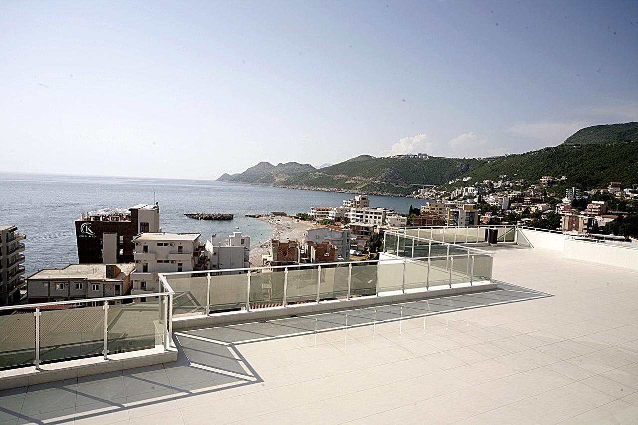 Sea Star Apartment Dobra Voda Eksteriør billede