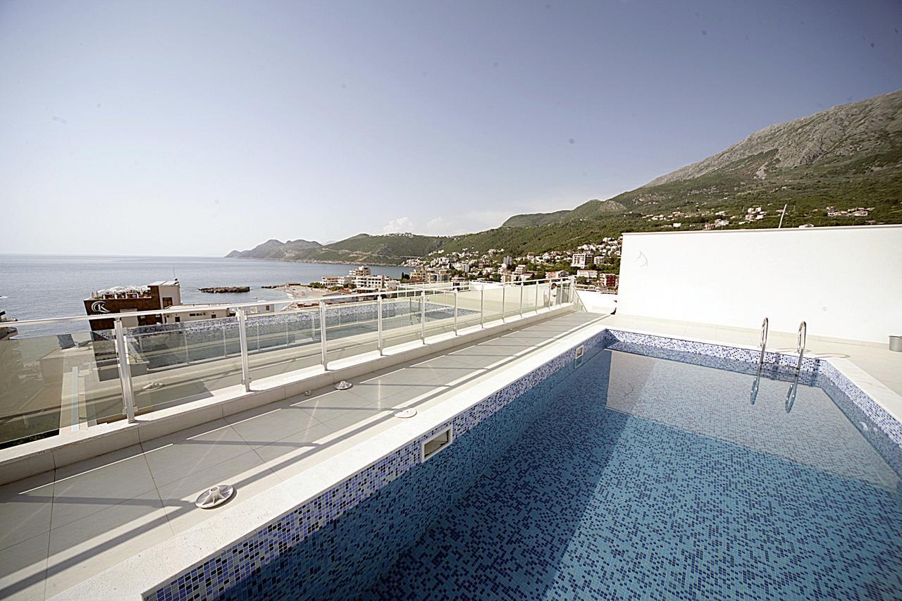 Sea Star Apartment Dobra Voda Eksteriør billede